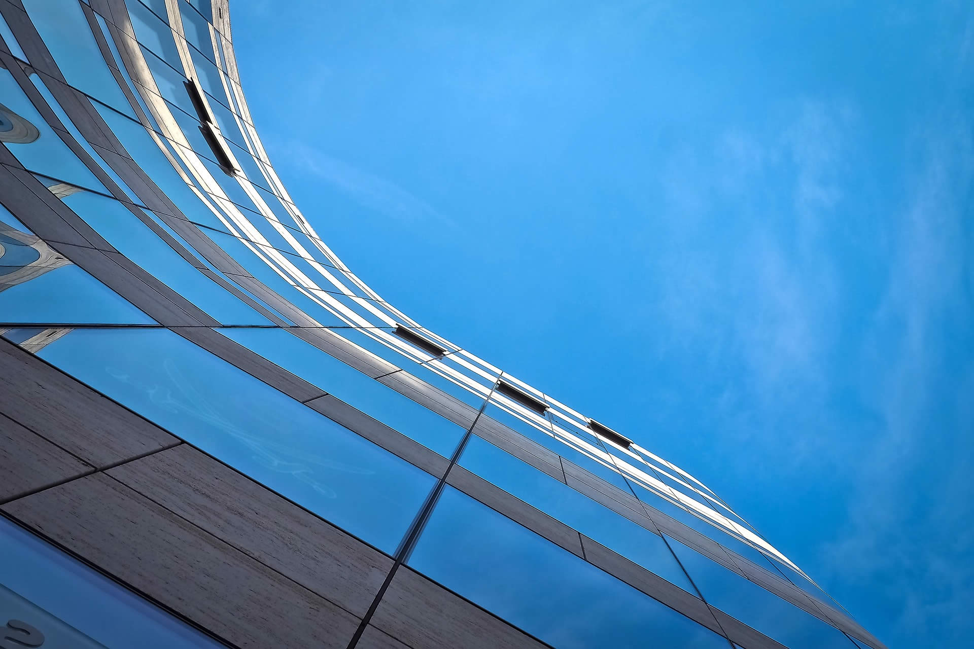 宜春兑猎商务服务有限公司